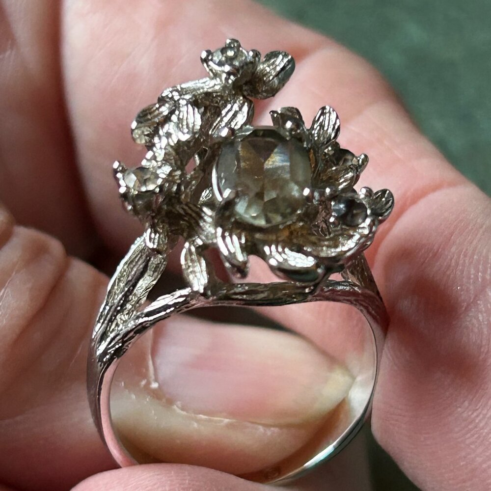 Dinner Ring - Picture 13 of 16